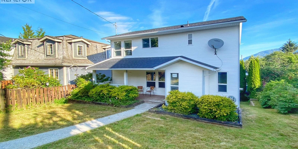 1441 PIGOTT PLACE Prince Rupert Photo 2 1441 PIGOTT PLACE Prince Rupert Photo 2